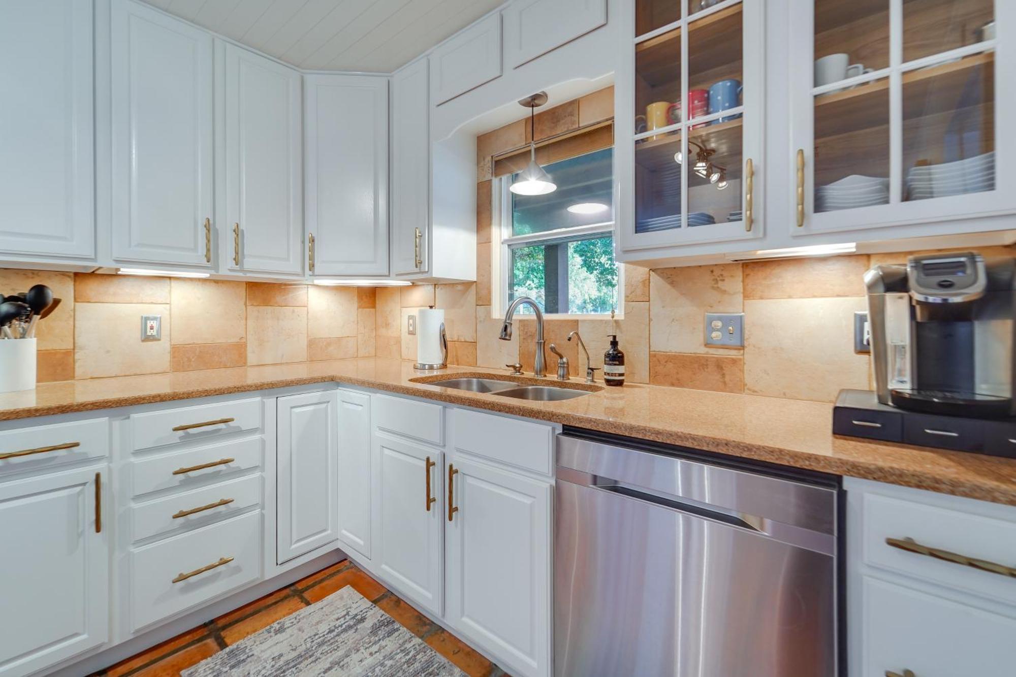 Lovely Lubbock Home With Furnished Deck And Grill Ngoại thất bức ảnh