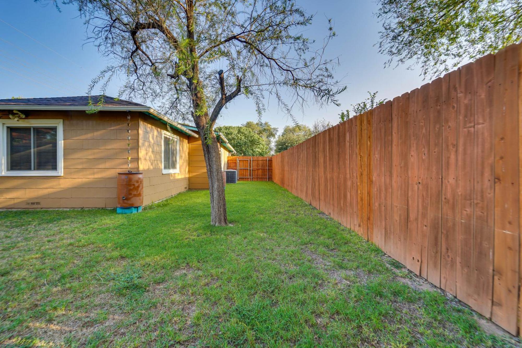 Lovely Lubbock Home With Furnished Deck And Grill Ngoại thất bức ảnh